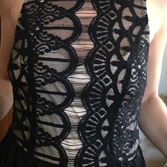 Trixxi little black dress size with lace NWOT - Picture 4 of 8